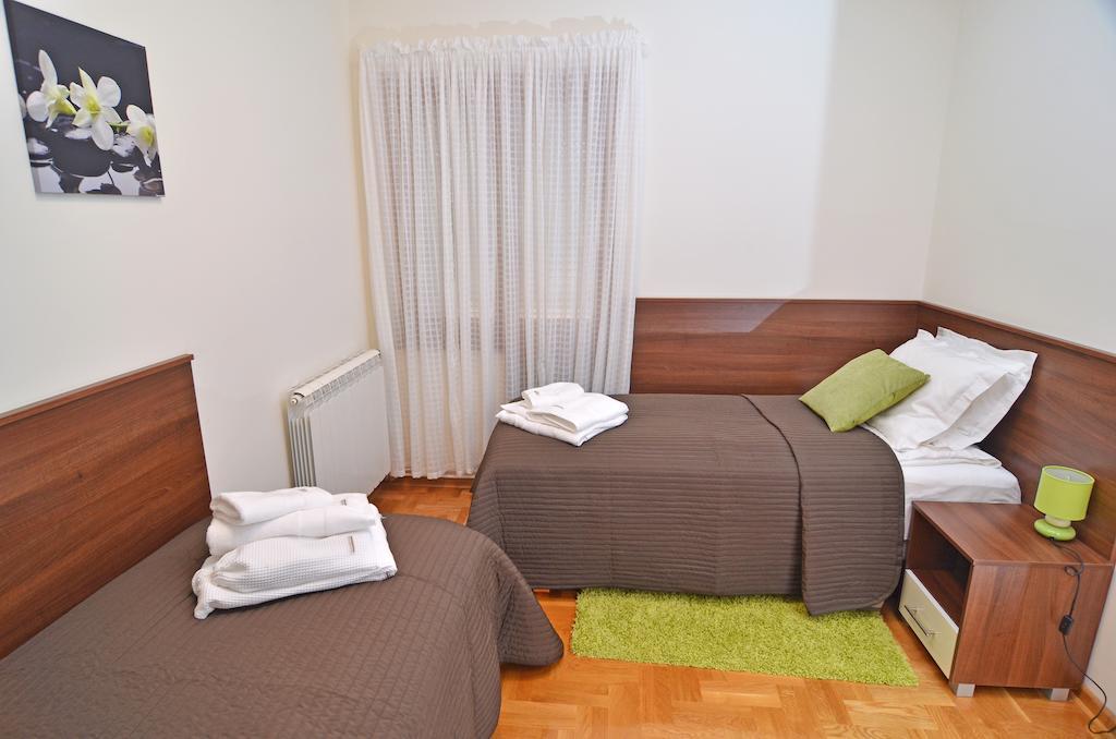 Apartments Biser Vrnjacka Banja Room photo